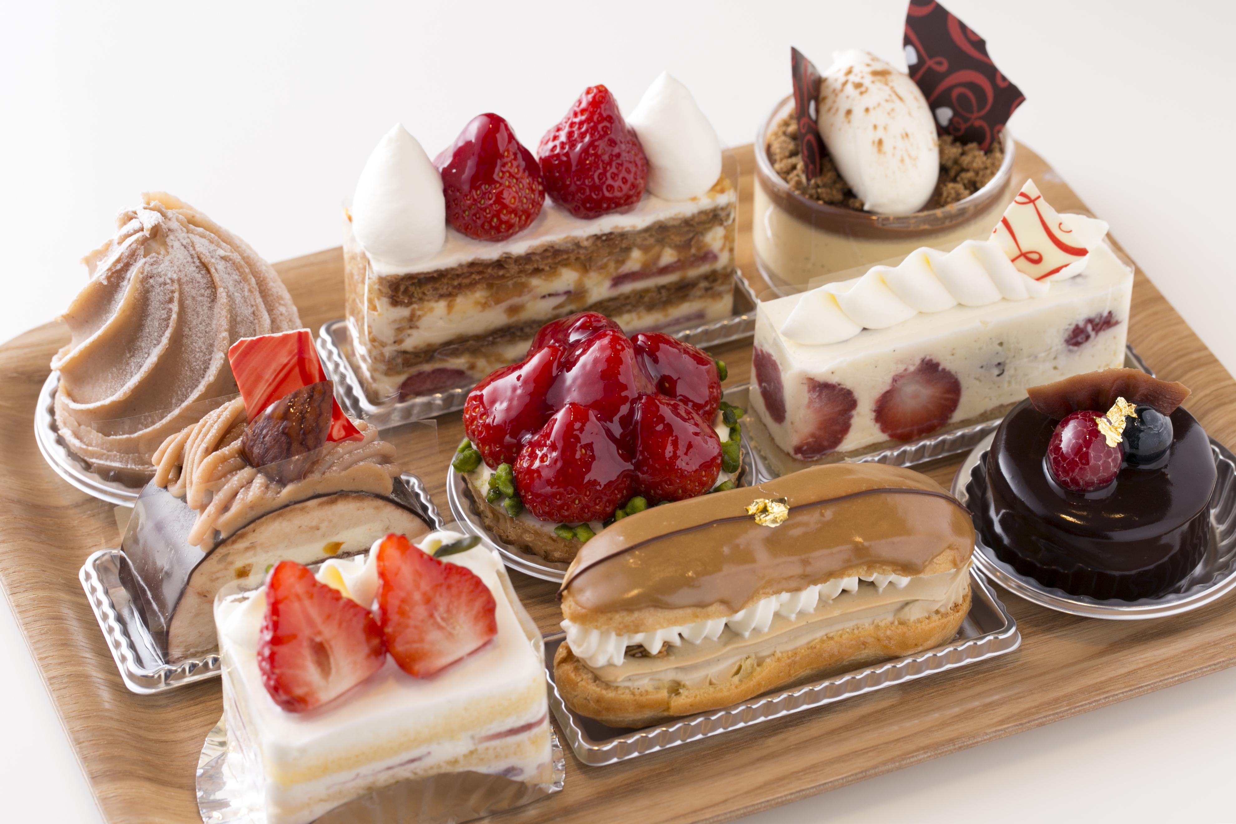 Hotel Nikko Fukuoka Exterior photo A selection of Western desserts